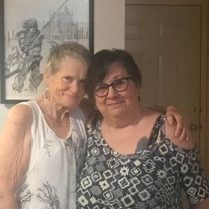 Meet your Posher, Sandra